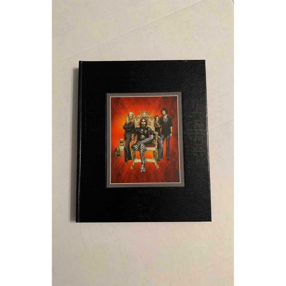 Gene Simmons Family Jewels Season 1 DVD Set